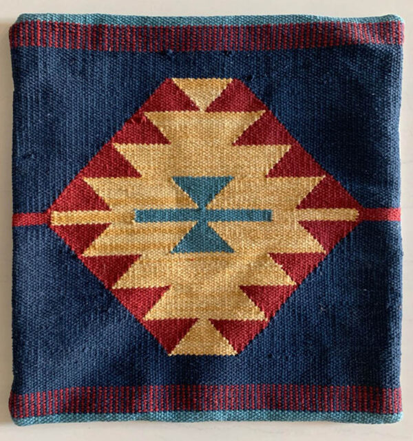 IRC-CUSHION-01